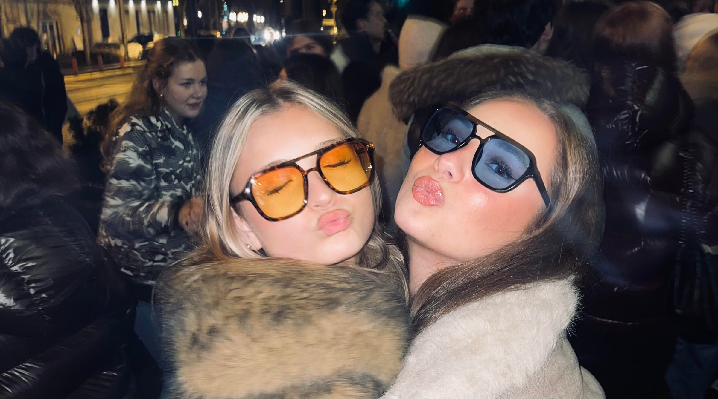 AVIATOR